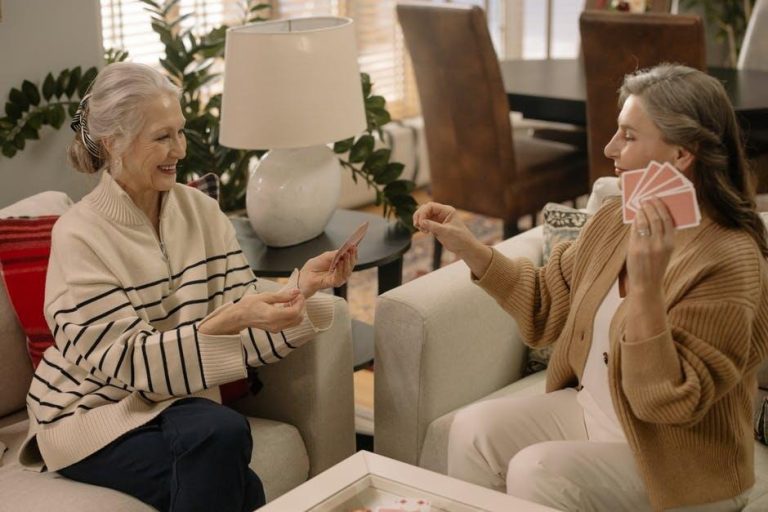 6 Tips for Making a Seamless Transition to Assisted Living