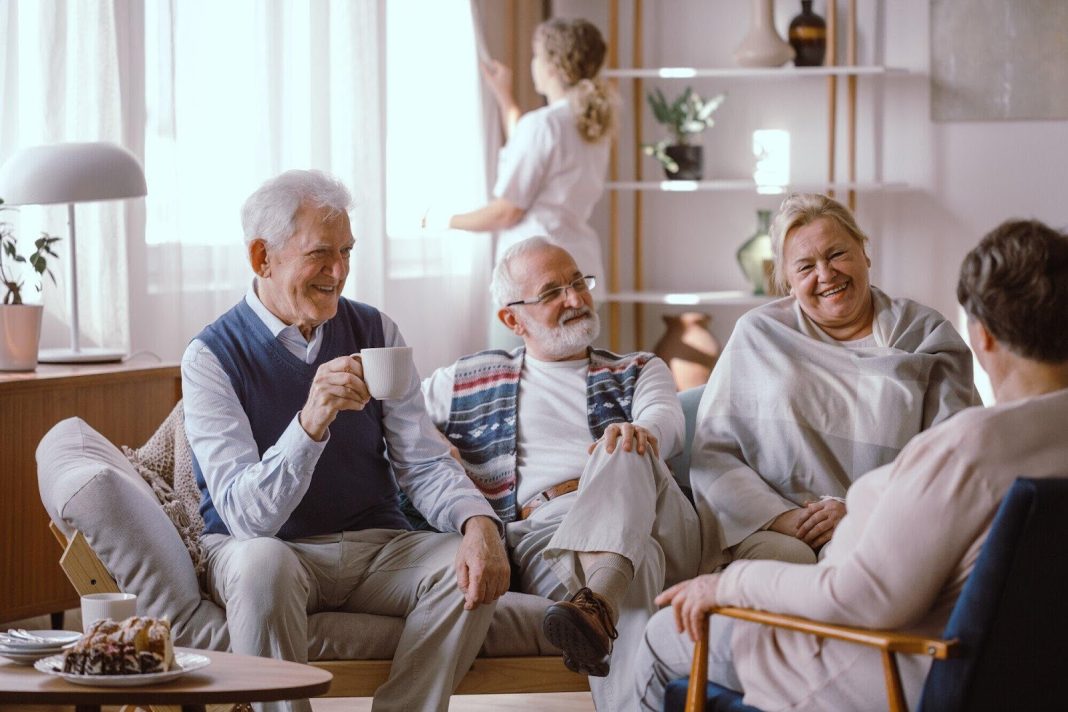 Benefits of Live-In Senior Care for Seniors and Their Families