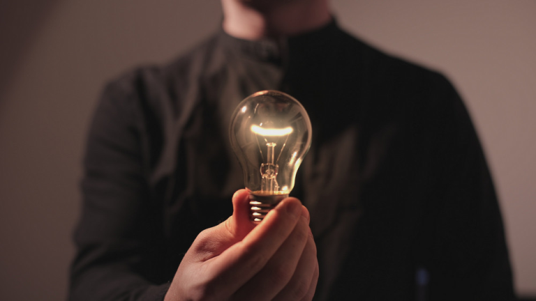 How to Keep the Lights on With Backup Generators